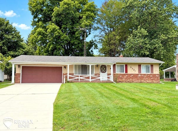5321 Rose Lane, Flint, MI 48506