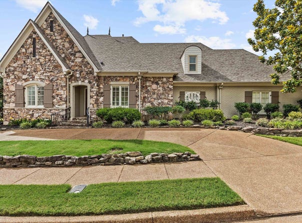 10211 STATFIELD Dr, Collierville, TN 38017