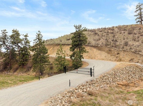 331 Rancho Perri Lane, Manson, WA 98831