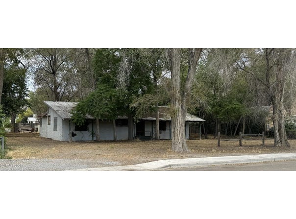 1555 Elmhurst Avenue, Lovelock, NV 89419
