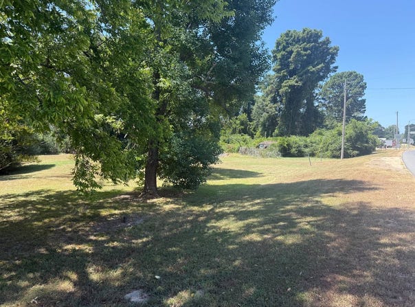 201 Bill Clinton Dr, hope, AR 71801