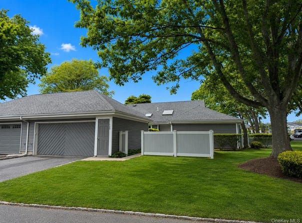 188 River Drive, Moriches, NY 11955