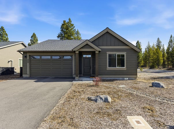 51900 Settler Drive, La Pine, OR 97739