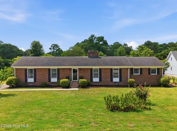 6762 River Road, Washington, NC 27889