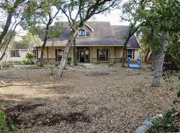 705 County Road 2763, Mico, TX 78056