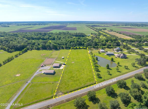 Jefferson Island Road, New Iberia, LA 70560
