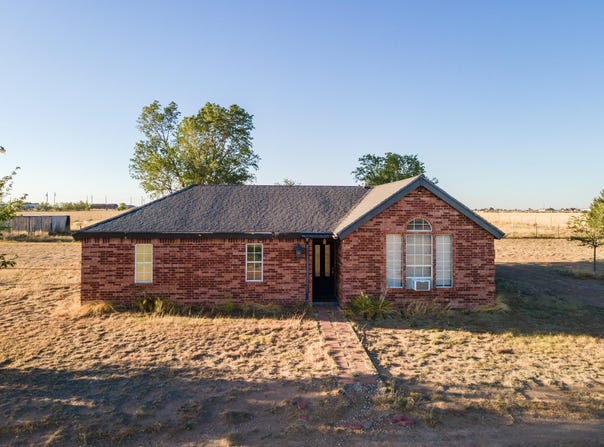 6917 E State Road 114, Lubbock, TX 79407