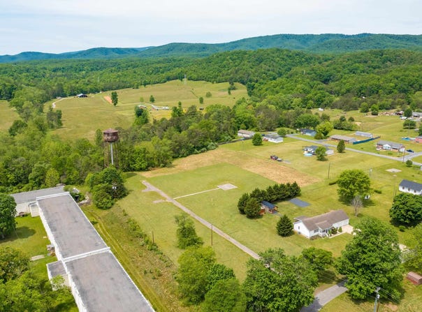 STILLWATER VILLAGE ST, CRAIGSVILLE, VA 24430