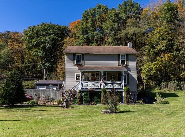 205 Back St, Quemahoning Twp, PA 15936