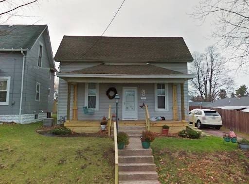 454 N 6th St, Greenfield, OH 45123