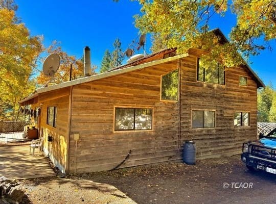 370 Horseshoe Loop, Hayfork, CA 96041