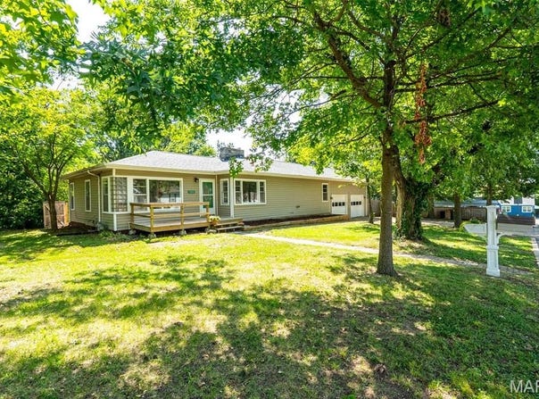 102 Poe Drive, Rolla, MO 65401