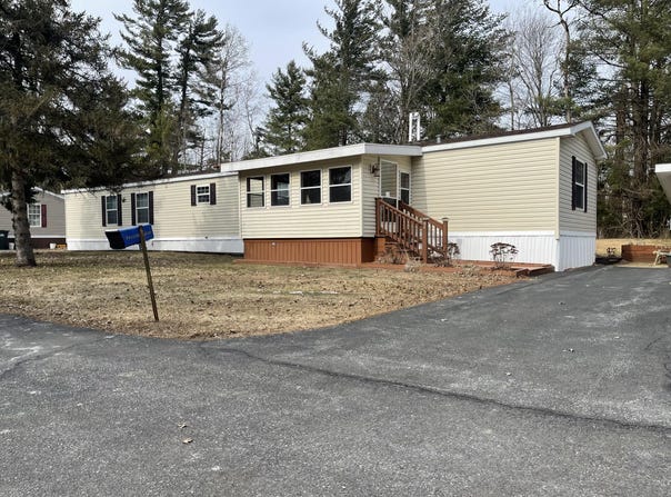 7 Labarge Drive, Plattsburgh, NY 12901