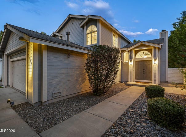 7585 Lighthouse Lane, Reno, NV 89511
