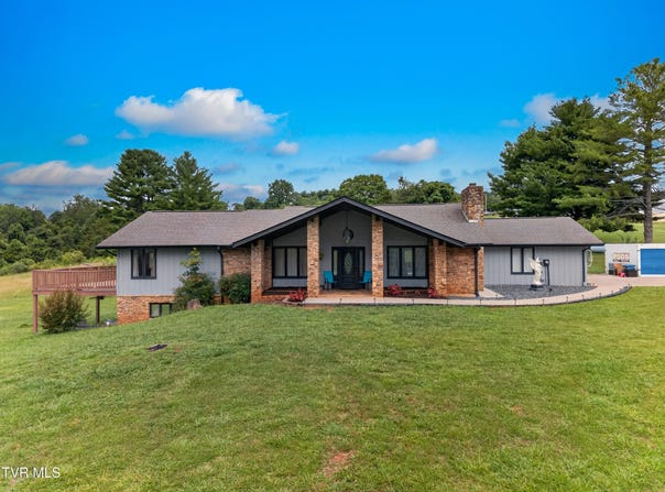 383 Cate Byrd Road, Kodak, TN 37764