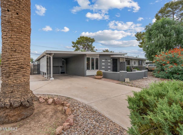 6001 E 34th Street, Tucson, AZ 85711