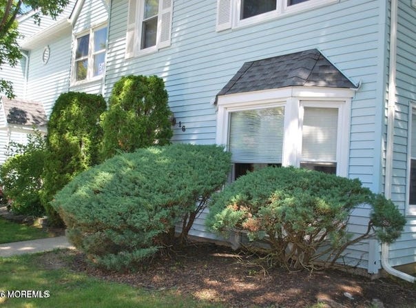 16 Liberty Place, Jackson, NJ 08527