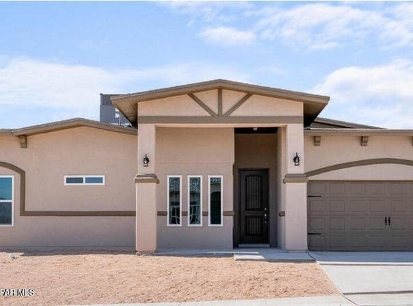 6949 Levee Circle, El Paso, TX 79932