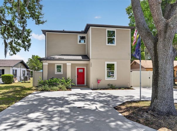 1309 S CENTER STREET, EUSTIS, FL 32726