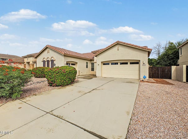 10630 E KILAREA Avenue, Mesa, AZ 85209