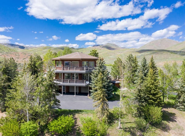 24 Rodeo Dr, Blaine County, ID 83333