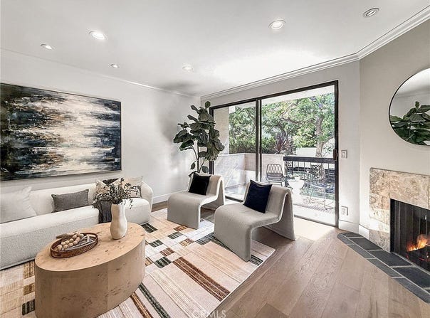 423 N Palm, Beverly Hills, CA 90210