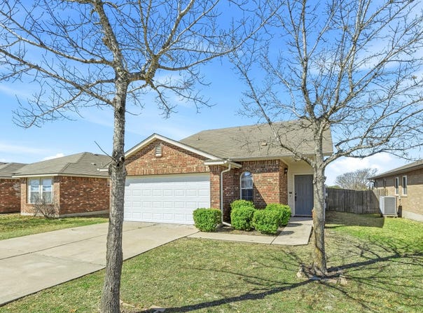13516 Lyndon B. Johnson, Manor, TX 78653