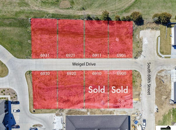 6901 Weigel Drive, Lincoln, NE 68516
