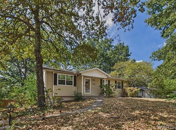 15675 Talon Lane, St Robert, MO 65584