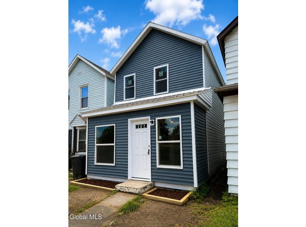 1337 2nd Avenue, Watervliet, NY 12189