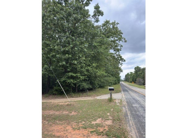 224 Mountain Creek Road, Honea Path, SC 29654