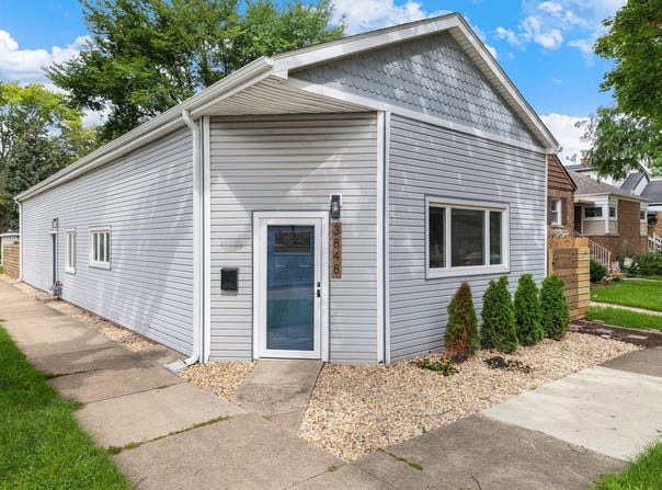 3848 Harrison Avenue, Brookfield, IL 60513