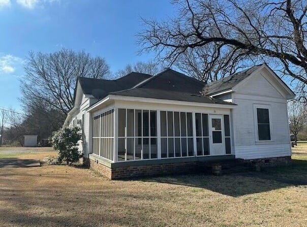 91 Whitfield St, Artesia, MS 39736