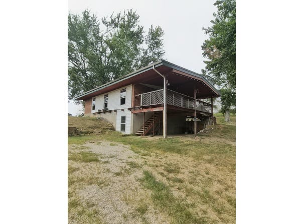 2700 Westbrook Drive, Mansfield, MO 65704