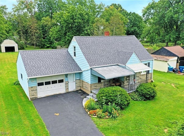 4625 Middle Drive, Youngstown, OH 44505