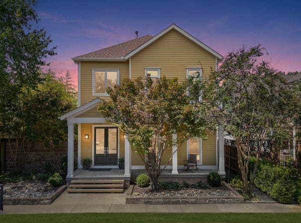 837 HARBOR ISLE Cir E, Memphis, TN 38103
