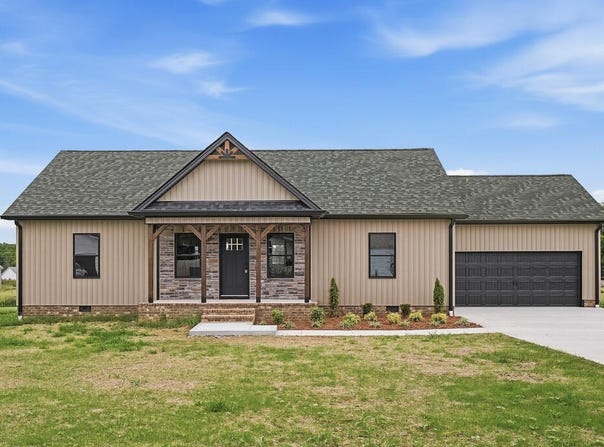 174 Dairy Barn Rd, Sparta, TN 38583