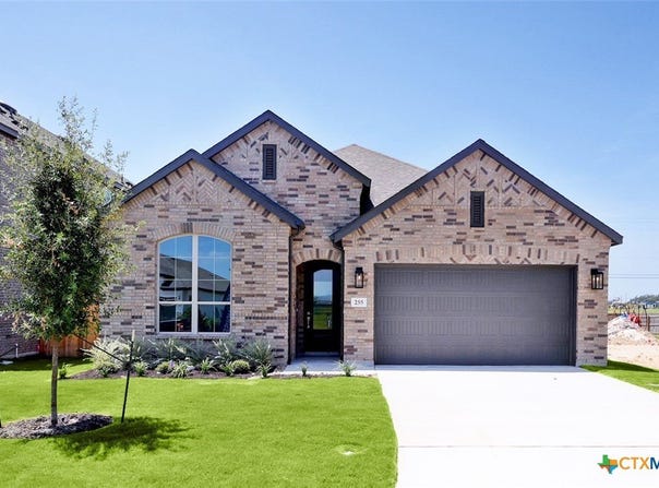 255 White Oak, Castroville, TX 78009