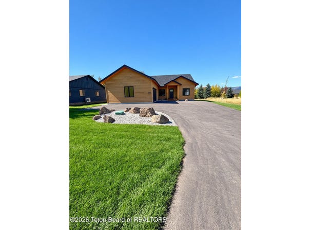8041 BROWN TROUT Bend, Victor, ID 83455