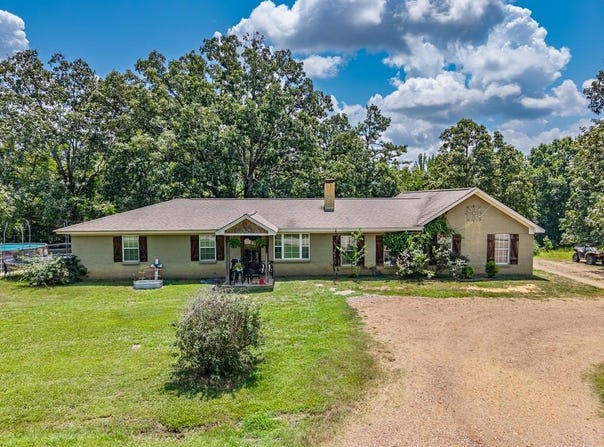 2360 County Road 225, WATER VALLEY, MS 38965