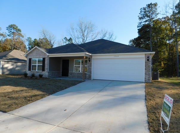 1965 Auburn Hills, Benton, AR 72015-0000