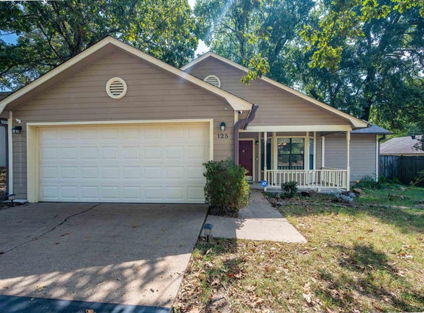 125 Spring Oak Drive, Sherwood, AR 72120-3421