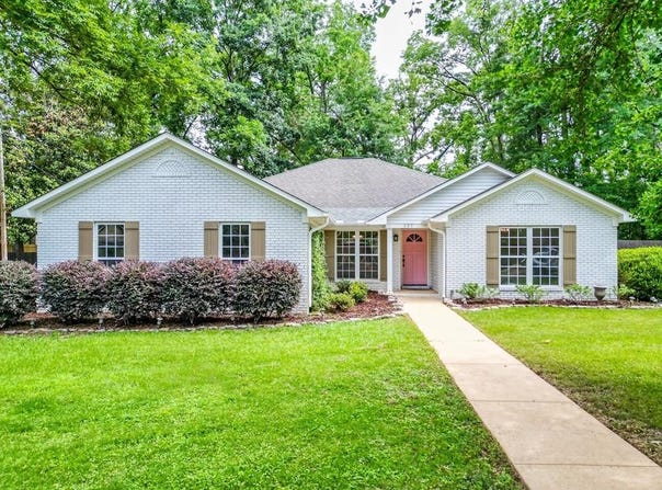 403 Sisk Ave., OXFORD, MS 38655