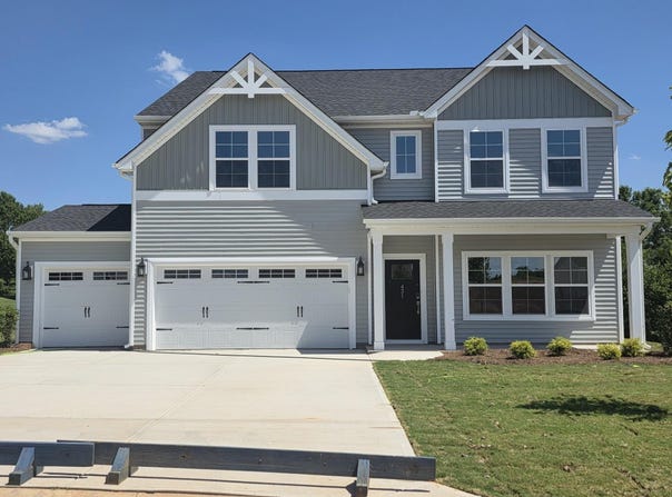 431 Dodger Avenue, Chesnee, SC 29323