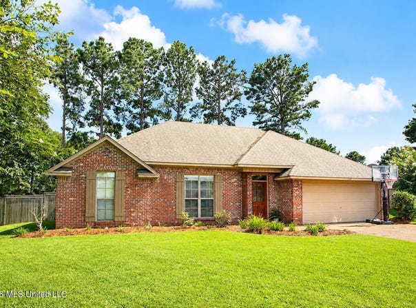 106 Avery Court, Madison, MS 39110