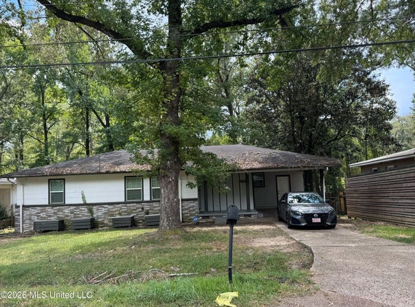 405 Cummins Street, Jackson, MS 39204