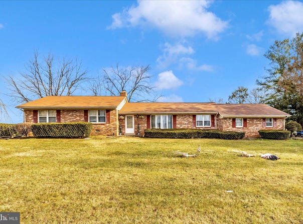 25801 LONG CORNER Road, GAITHERSBURG, MD 20882