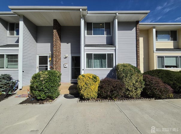 11-Q Quincy Circle, South Brunswick, NJ 08810