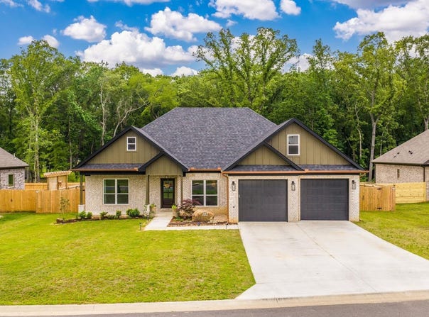 202 Michelle Drive, Beebe, AR 72012