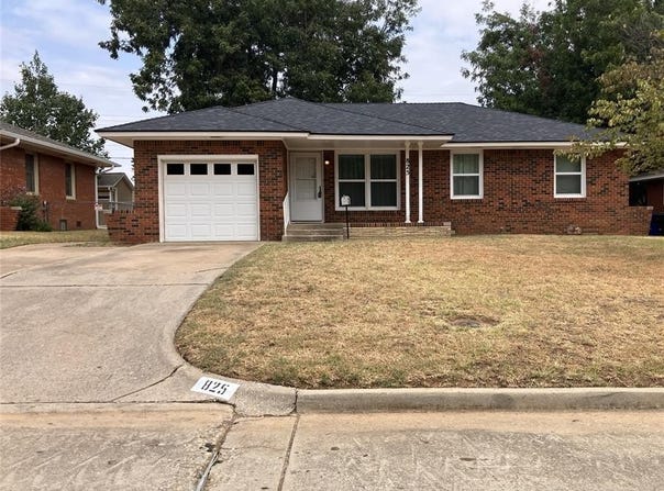 825 E Bouse Drive, Midwest City, OK 73110